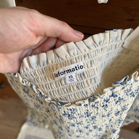 Reformation Top - Picture 2 of 2